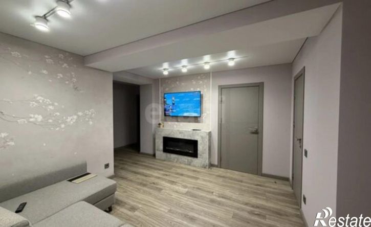 3-комн квартира Севастополь, проспект Победы, 57