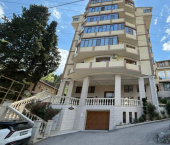 3-комн, 75кв м, этаж 2/7 Ялта, улица Володарского, 3