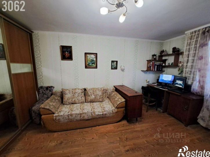 3-комн квартира ул Колобова, 18/6,  д. 18/6