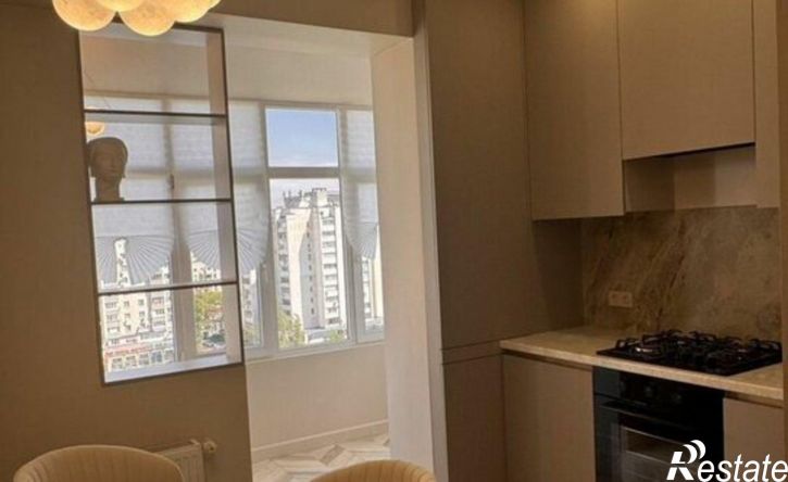 2-комн квартира Евпатория, проспект Победы, 85А