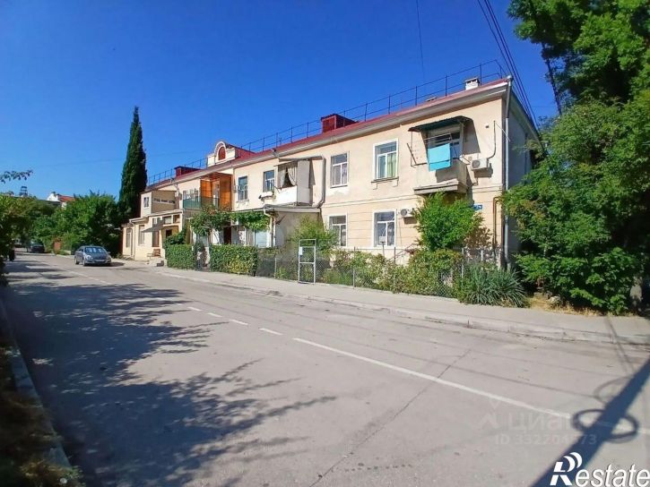 Комната Севастополь, Севастополь, Комсомольская улица