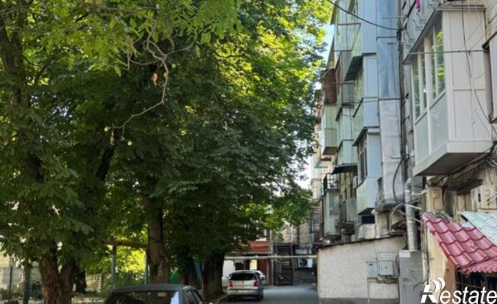3-комн квартира Симферополь, проспект Кирова, 28