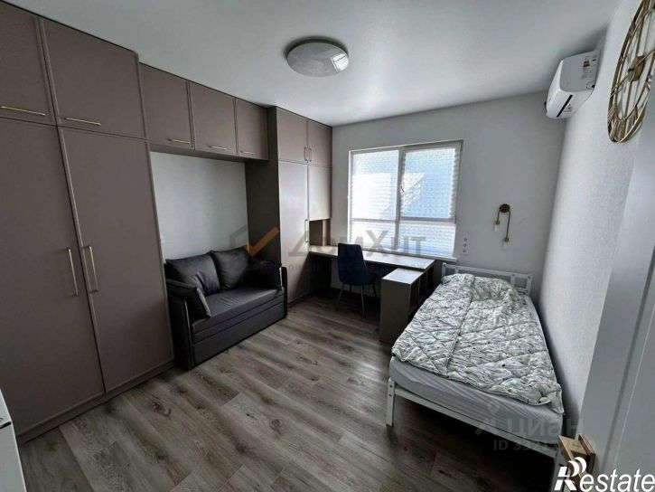 1-комн квартира Колобова ул,дом 44к3