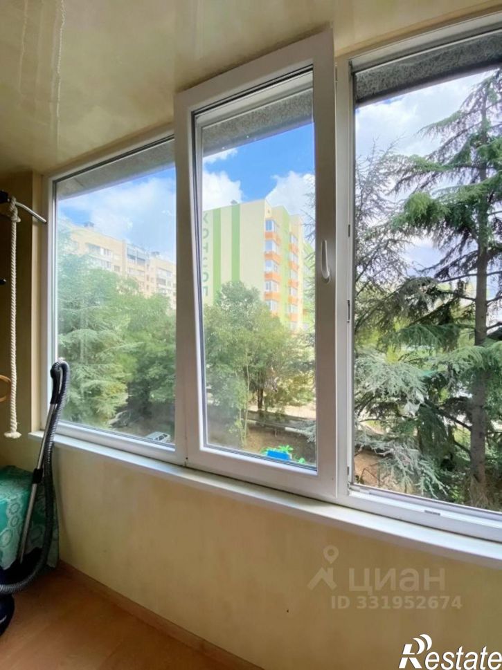 3-комн квартира Симферополь, улица Тургенева