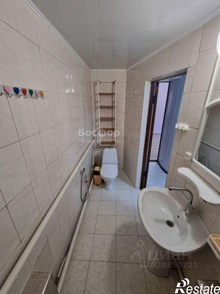 3-комн квартира Феодосия, Ленинградская улица, 21