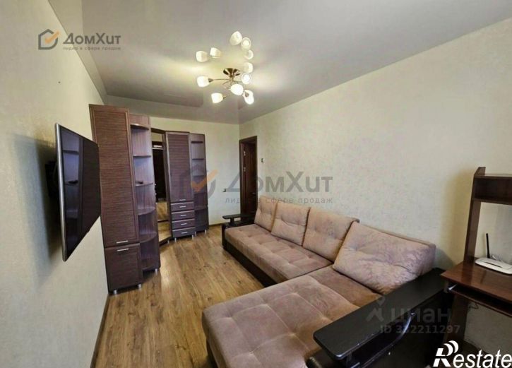 3-комн квартира Авиаторов ул,дом 35