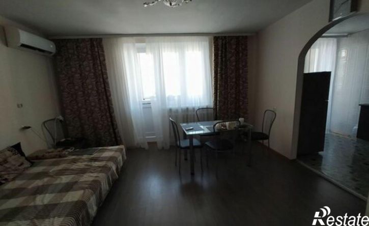 4-комн квартира Евпатория, Интернациональная улица, 107