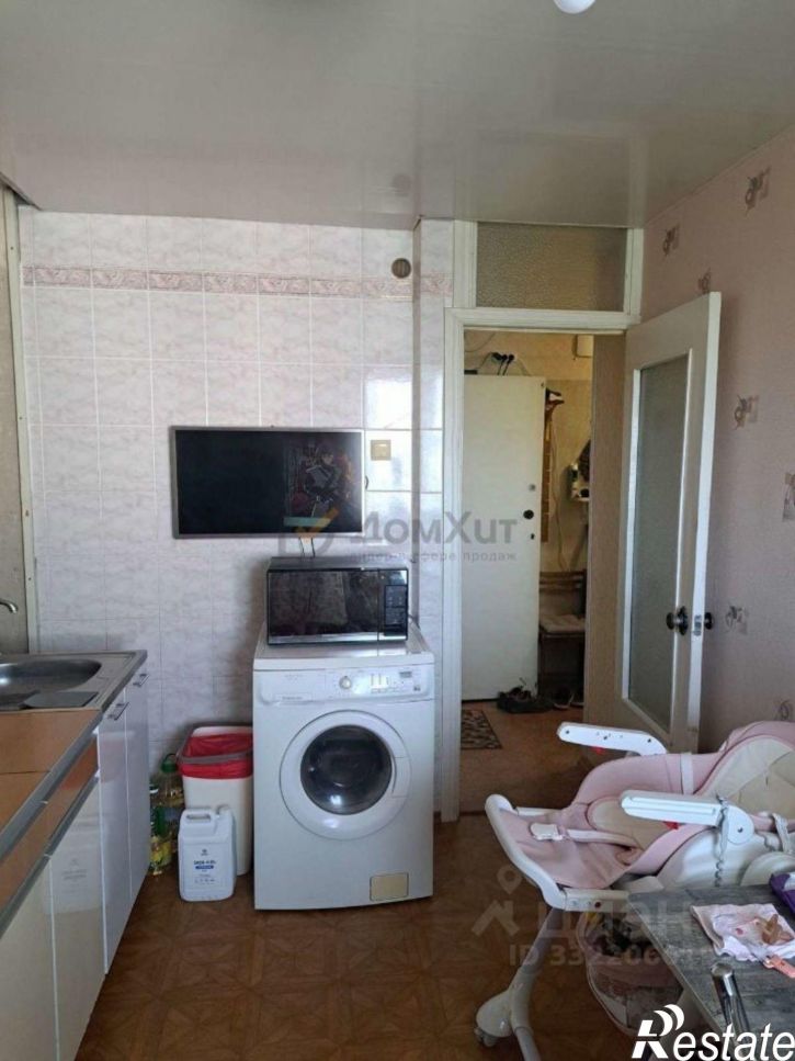 3-комн квартира Аэрофлотская ул,дом 16