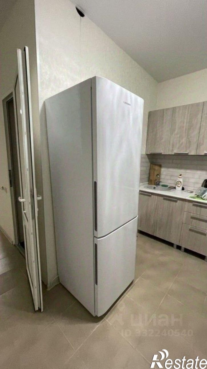 6-комн квартира Симферопольский район, Мирное с, Речная ул., 24,4