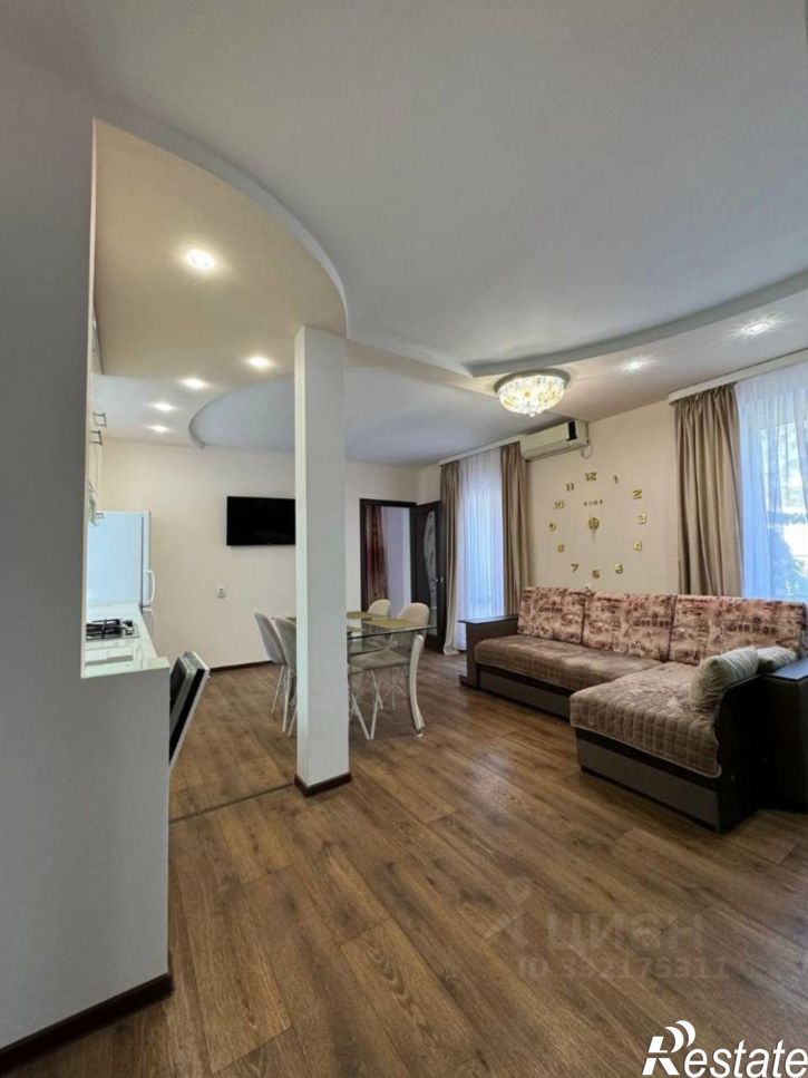 3-комн квартира Шмидта ул,дом 17