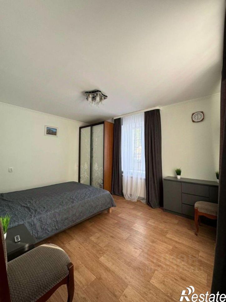 3-комн квартира Шмидта ул,дом 17