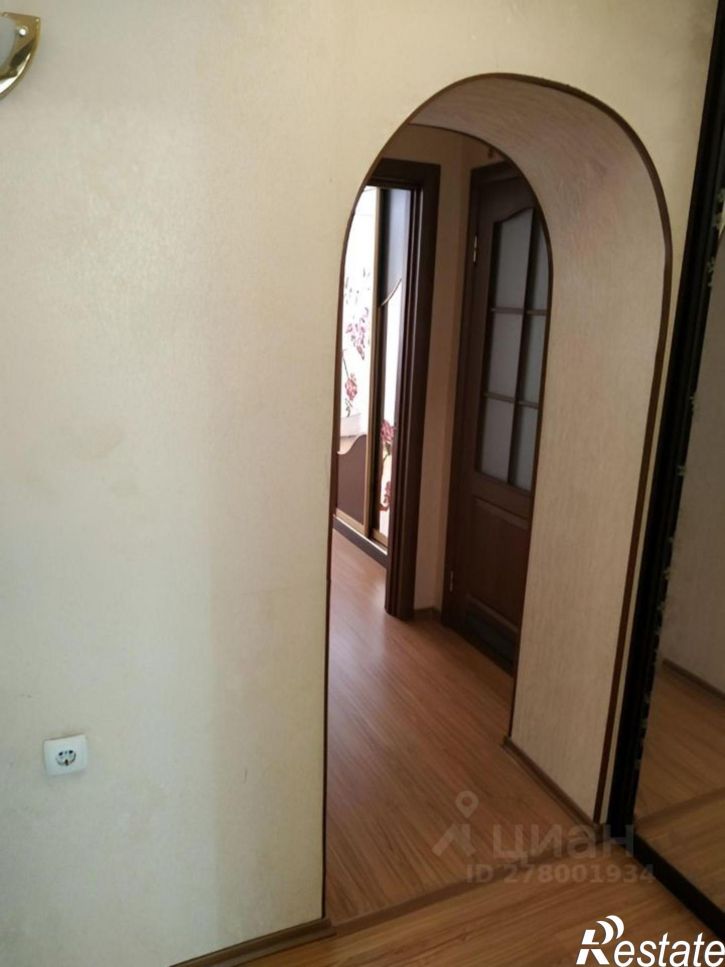 2-комн квартира Керчь, улица Кирова, 3
