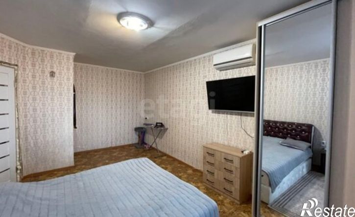 1-комн квартира Симферополь, улица 60 лет Октября, 7