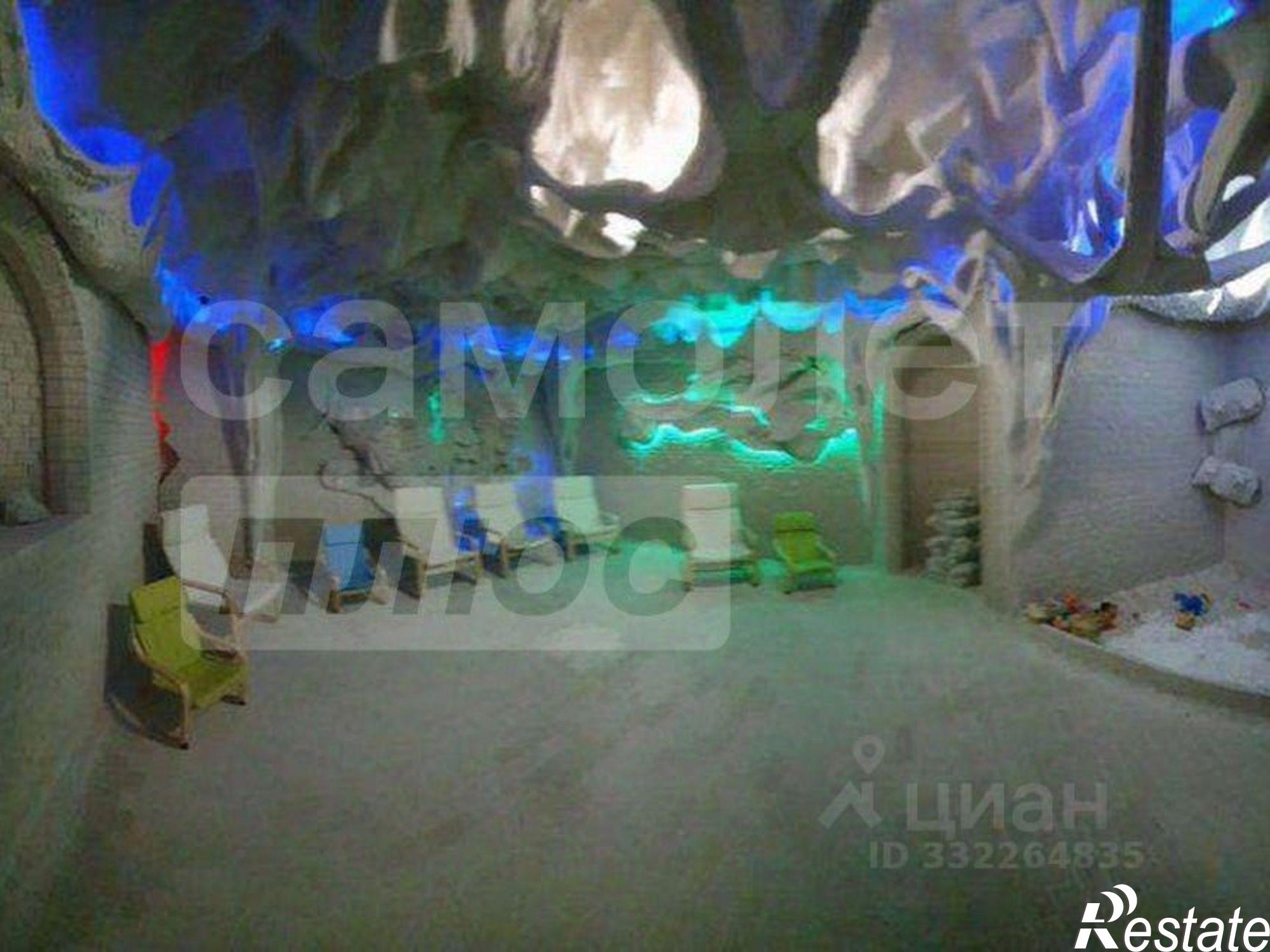 Купить офис, помещение под офис за 30 000 200 рублей на Гагаринский район, Маячная ул., д.17
