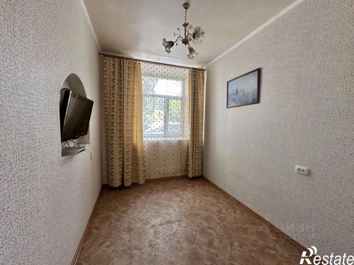 3-комн квартира Ялта г., Горького ул., д.4