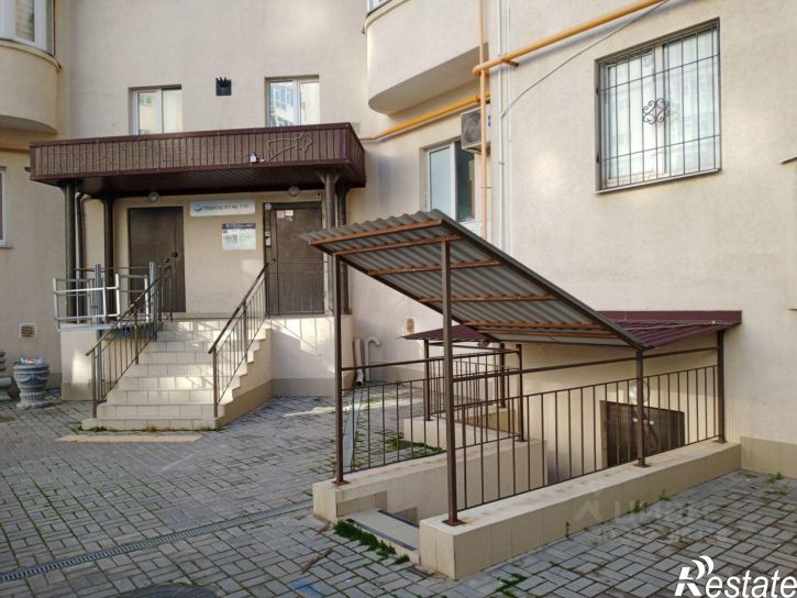 Гараж/парковка пр-кт Героев Сталинграда, 35А,  д. 35А