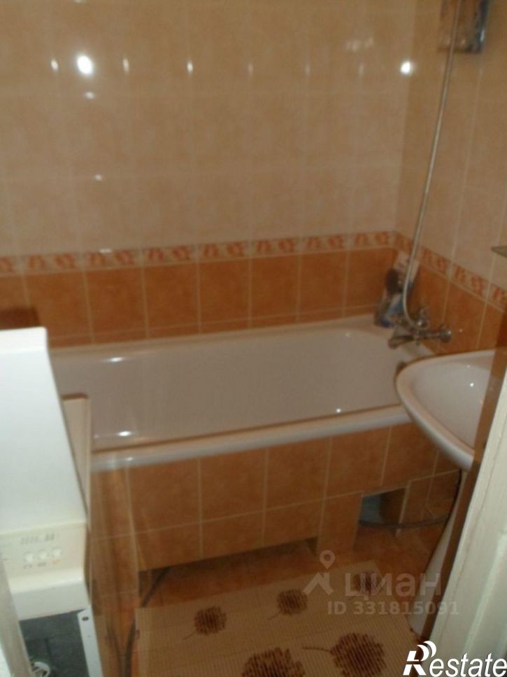 2-комн квартира Симферополь, улица Тренёва, 13