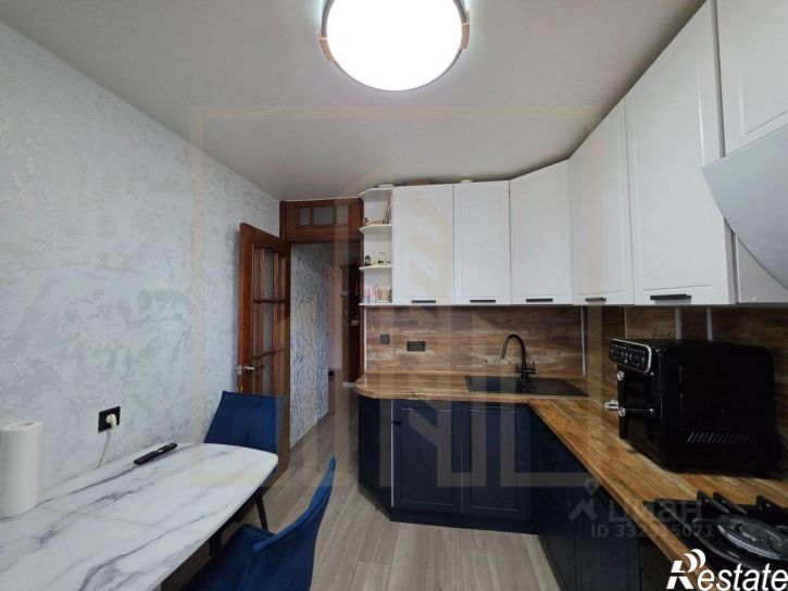 3-комн квартира улица Адмирала Фадеева, д 27ж