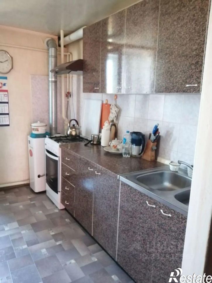 4-комн квартира Сакский район, село Уютное