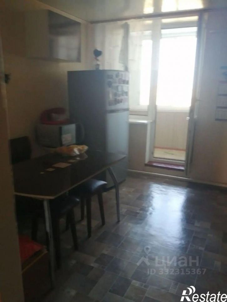 4-комн квартира Сакский район, село Уютное
