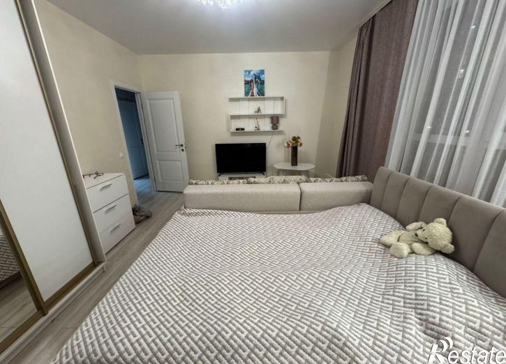1-комн квартира ул Крымской весны, 5 7,  д. 5 7,  к. 7