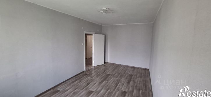3-комн квартира пр-кт Генерала Острякова, 107,  д. 107