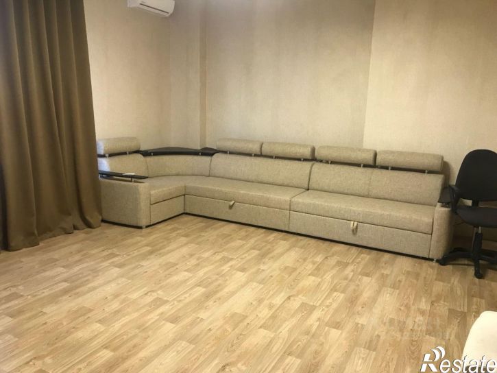 2-комн квартира ул 6-я Бастионная, 42,  д. 42