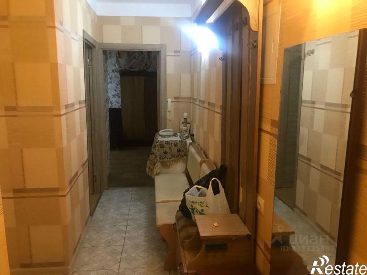 3-комн квартира пр-кт Октябрьской революции, 37,  д. 37