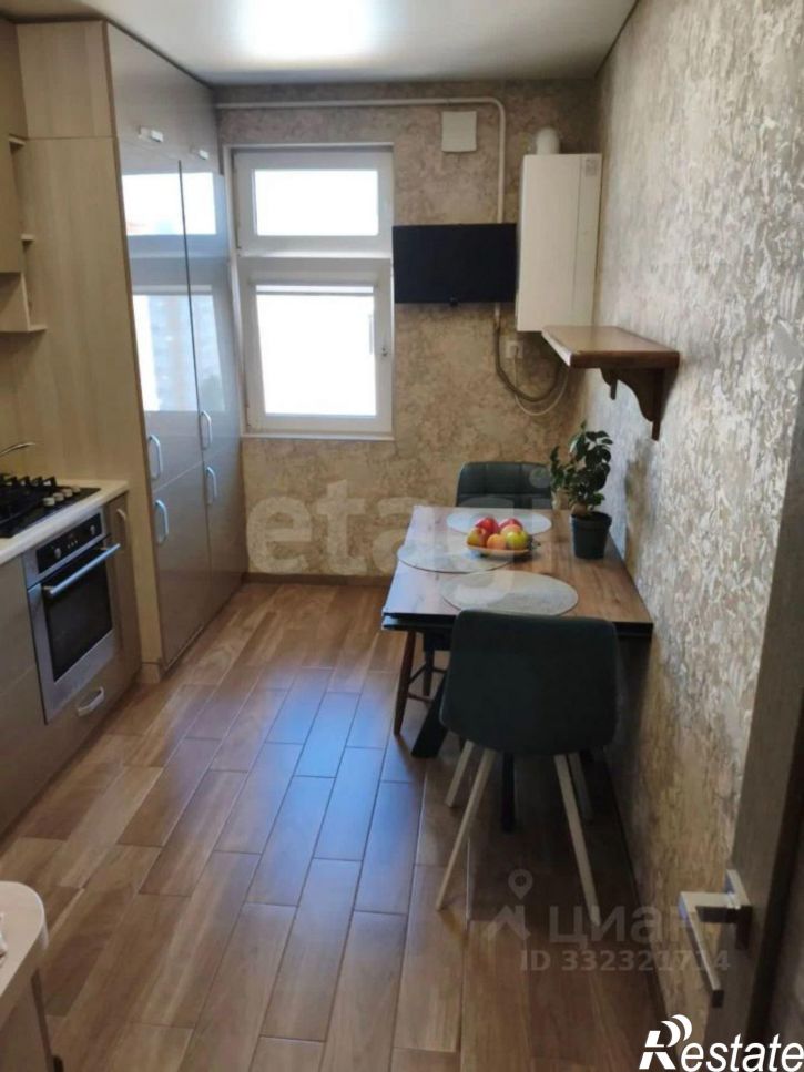 3-комн квартира Столетовский пр-кт, 24,  д. 24