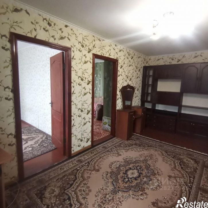 3-комн квартира мкр 8, 7,  д. 7