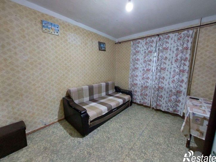 2-комн квартира Феодосия г., Челнокова ул., 102