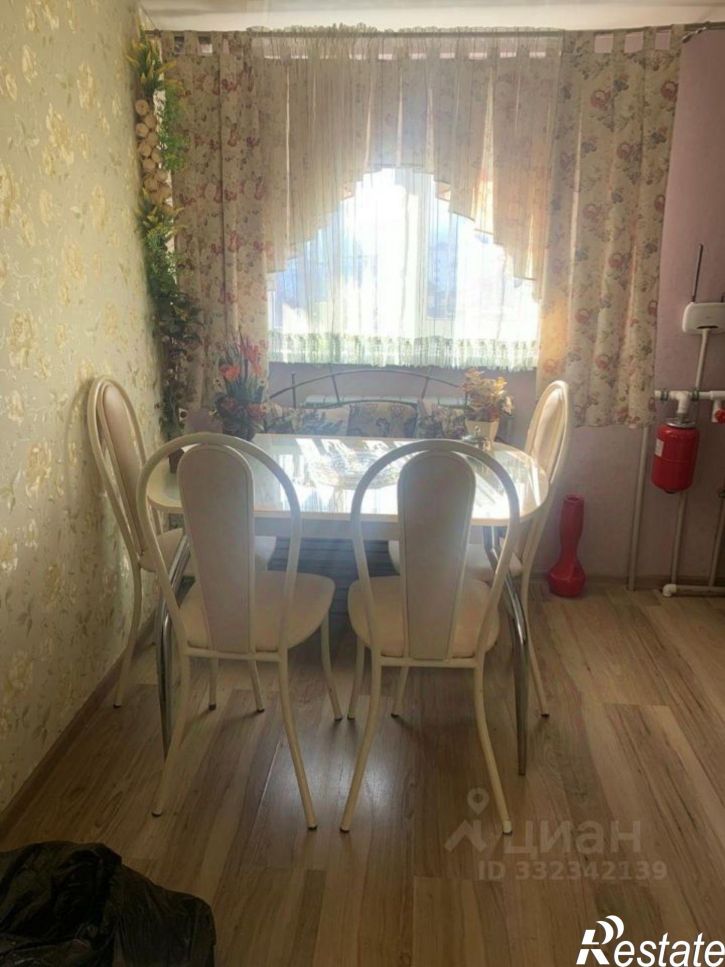 2-комн квартира Судак, Октябрьская улица, 38