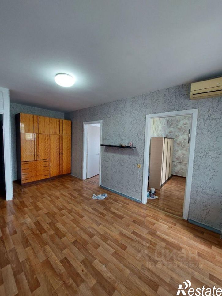 3-комн квартира Керчь, улица Кирова, 67