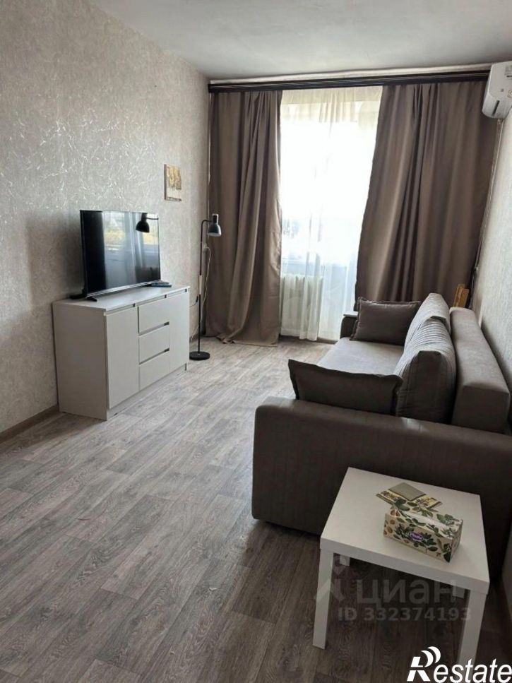 2-комн квартира Евпатория, проспект Ленина, 40