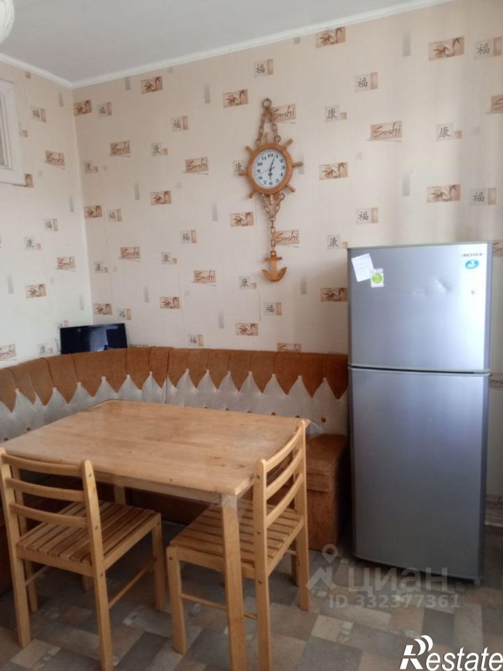 2-комн квартира Феодосия, улица Челнокова, 64