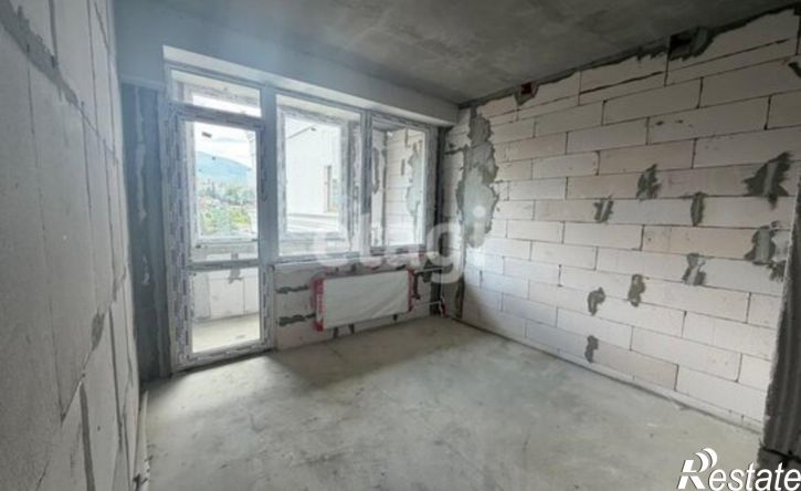 1-комн квартира Алушта, улица Багликова, 27к7