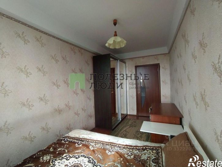3-комн квартира ул Хрусталева, 53,  д. 53