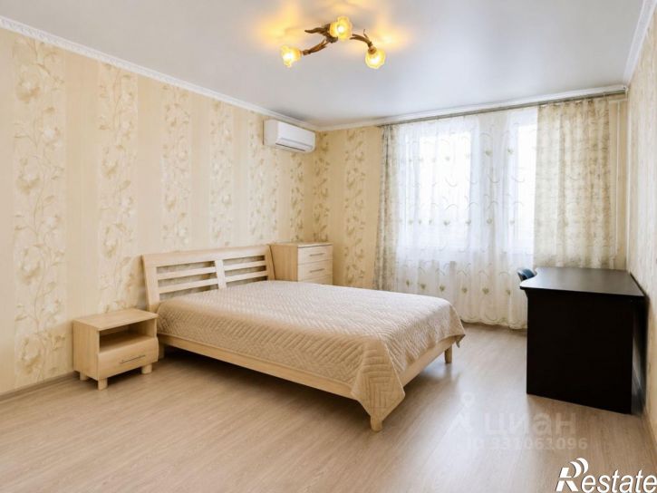 3-комн квартира ул Колобова, 18/10,  д. 18/10