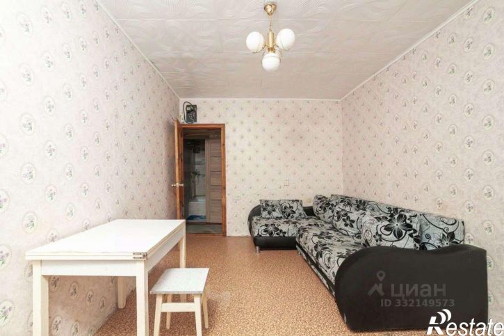 2-комн квартира им.Конституции ул,дом 32