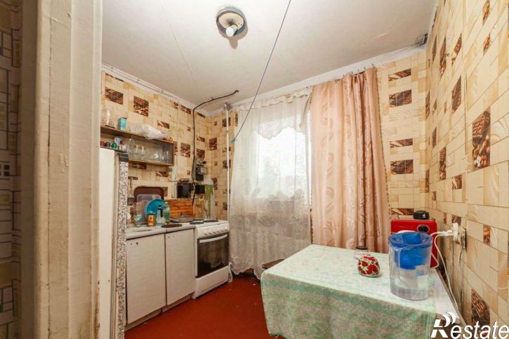 2-комн квартира им.Конституции ул,дом 32