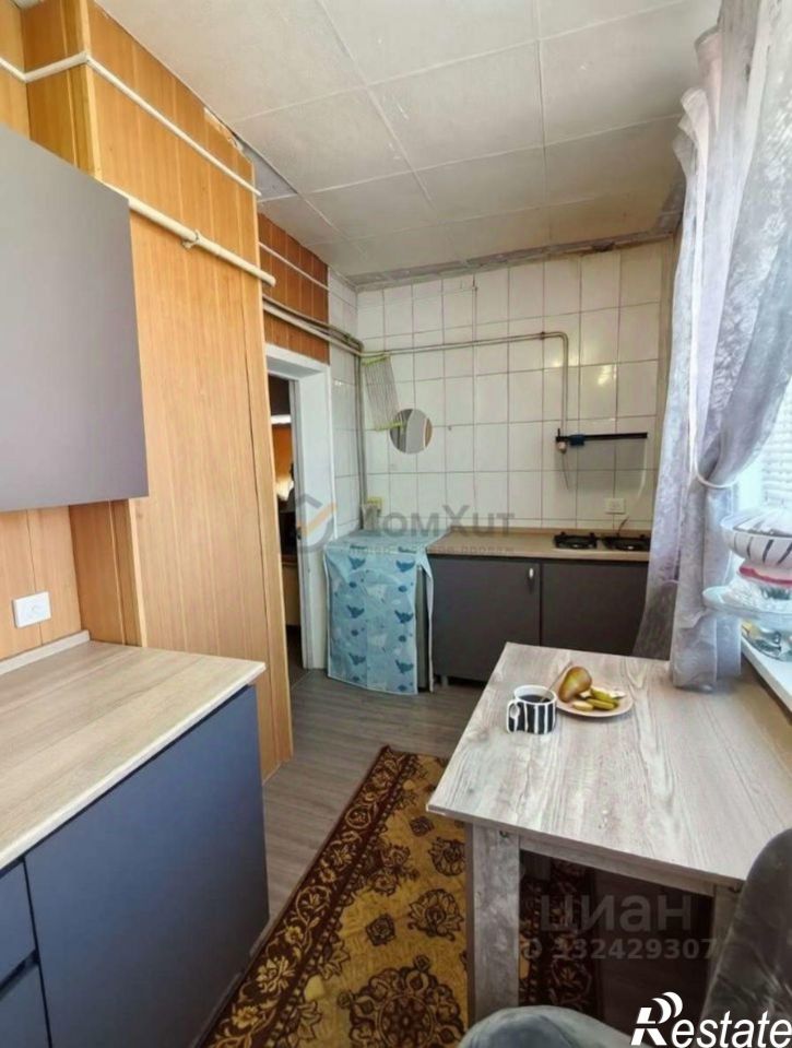 2-комн квартира Ломаный пер,дом 6