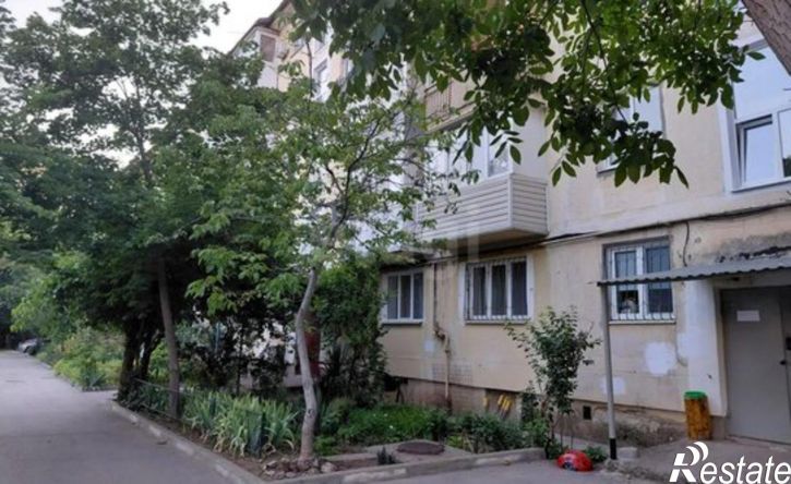 2-комн квартира Симферополь, улица Никанорова, 3