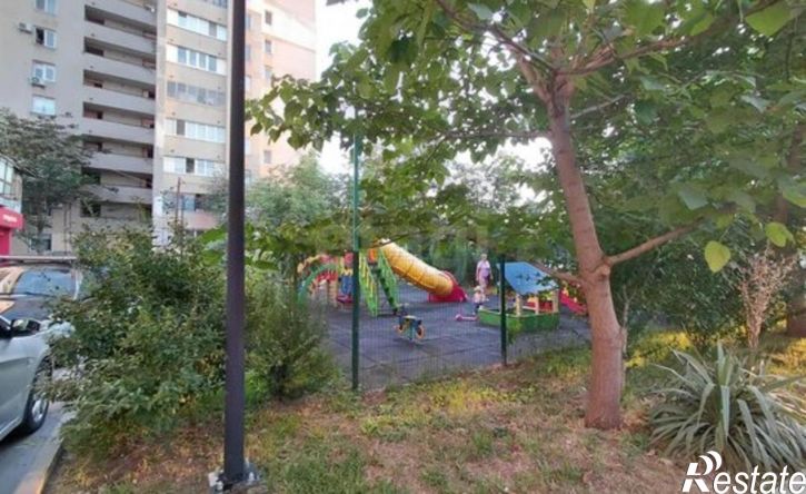 2-комн квартира Симферополь, улица Никанорова, 3