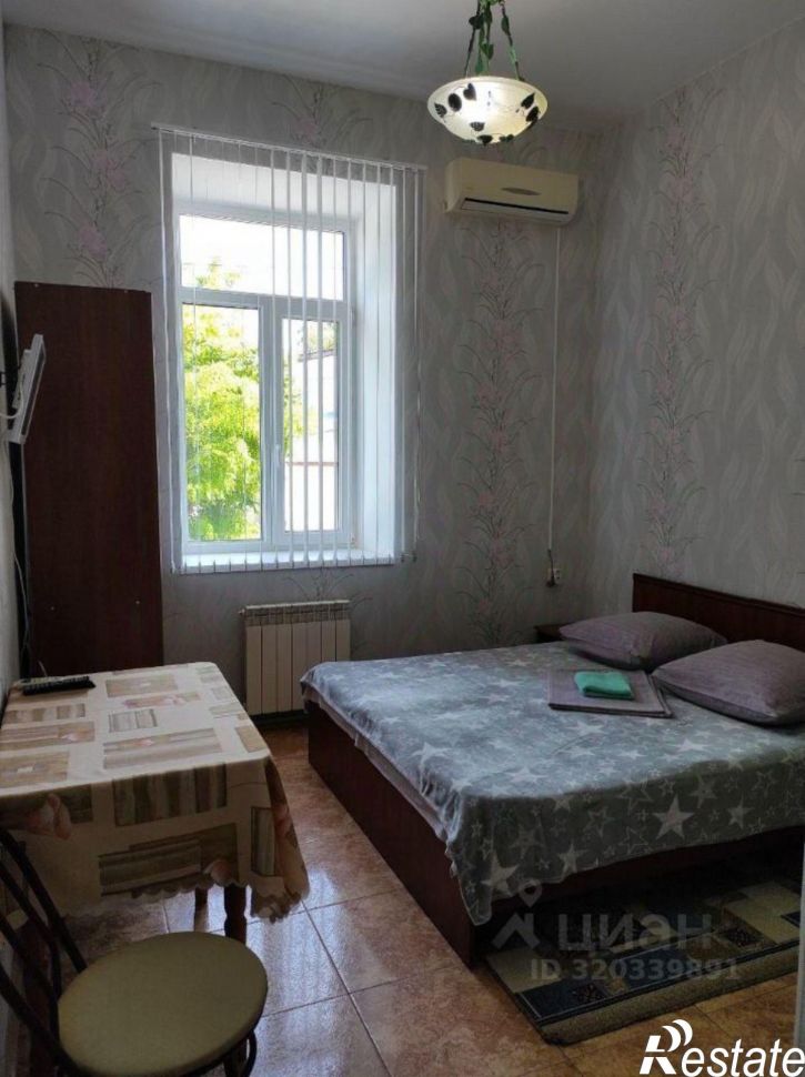 Комната Евпатория