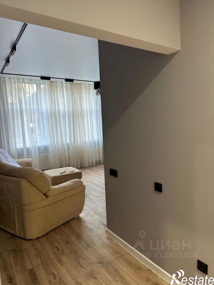 2-комн квартира Симферополь