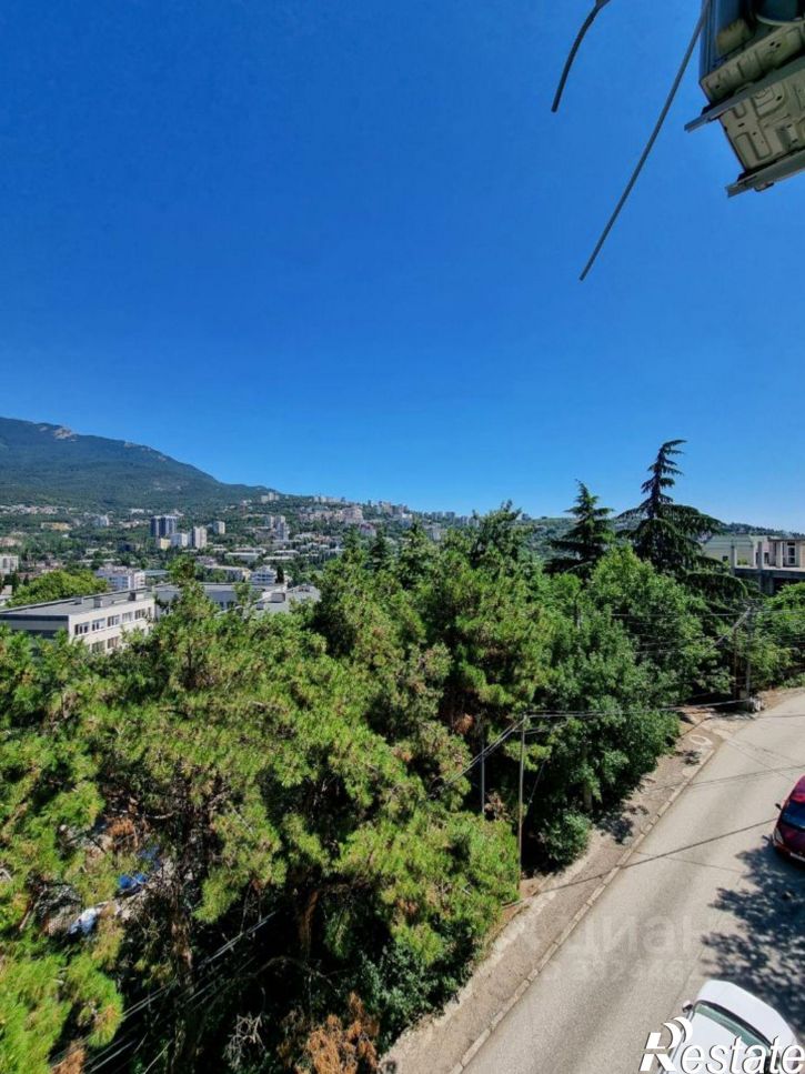 1-комн квартира Ялта, улица Чкалова, 11Б
