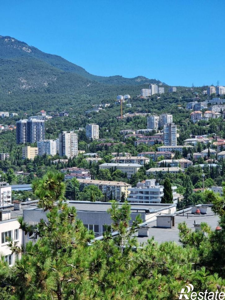 1-комн квартира Ялта, улица Чкалова, 11Б