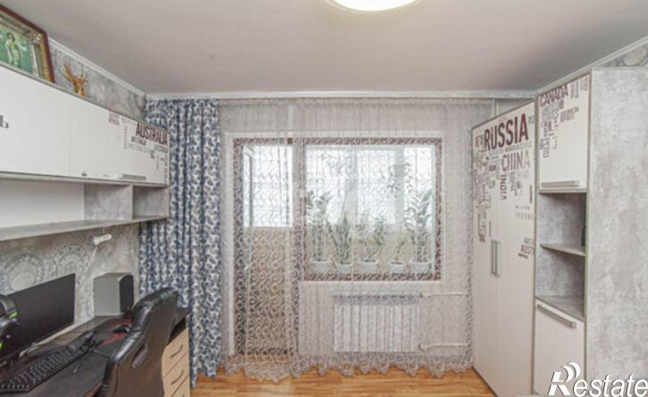 3-комн квартира Севастополь, улица Меньшикова, 92