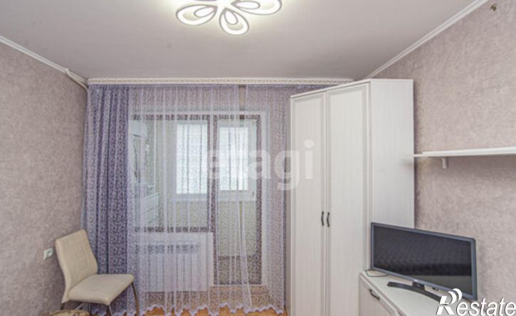 3-комн квартира Севастополь, улица Меньшикова, 92