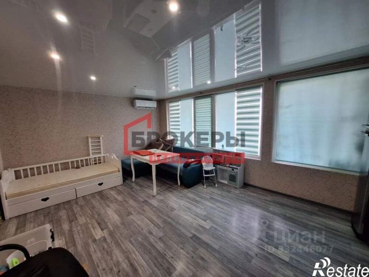 2-комн квартира улица Павла Корчагина, 30